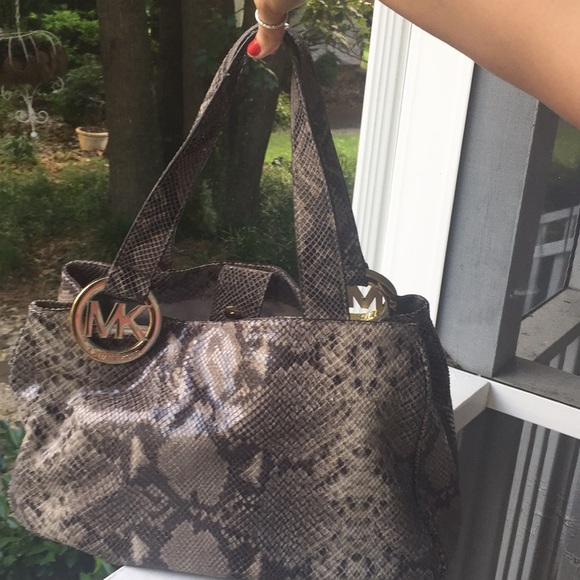 MICHAEL Michael Kors Handbags - Michael Kors snakeskin leather tote, comes with matching wallet! EUC